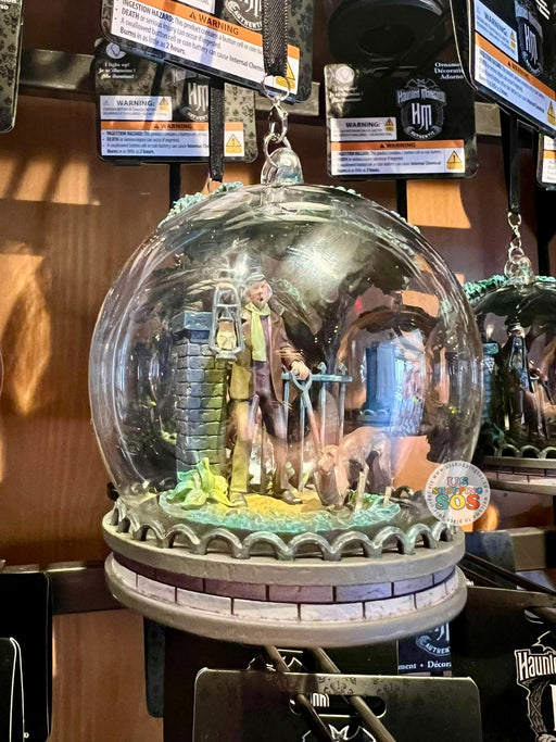 DLR/WDW - Haunted Mansion - Caretaker and Dog Light-Up Living Magic Sketchbook Ornament