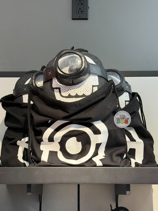 Universal Studios - UNIVRS Skeleton Minions Plush Toy with Drawstring Bag