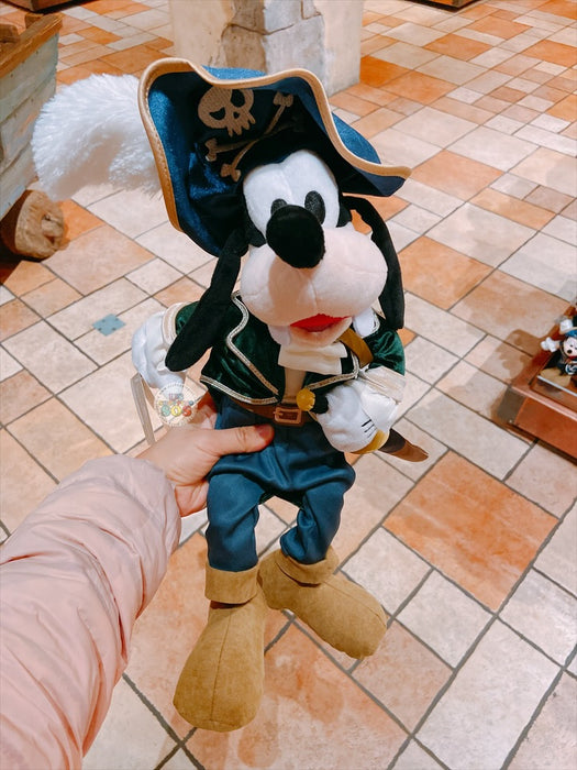 SHDL - Mickey & Goofy Pirates In The Caribbean Collection x Goofy Plush Toy