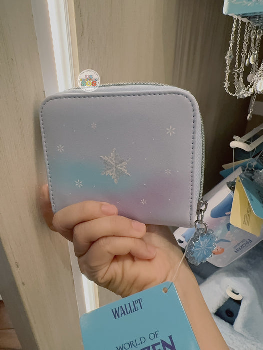 HKDL - 2025 World of Frozen x Elsa & Anna Wallet