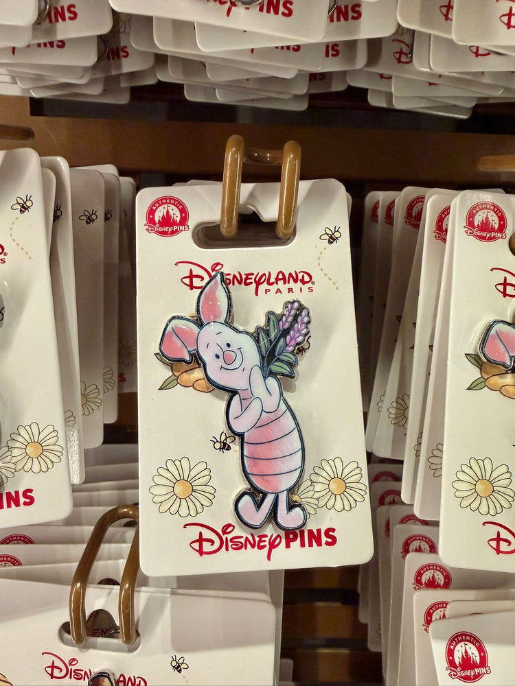 DLP - 2026 Winnie the Pooh & Friends x Piglet Pin Badge
