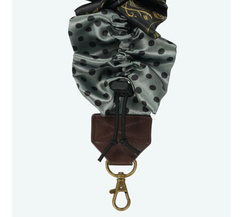 TDR - Mickey & Friends Disney Pirates of the Caribbean 2025 Collection x Minnie Mouse Button Badge & Strap (Release Date: May 29, 2025)