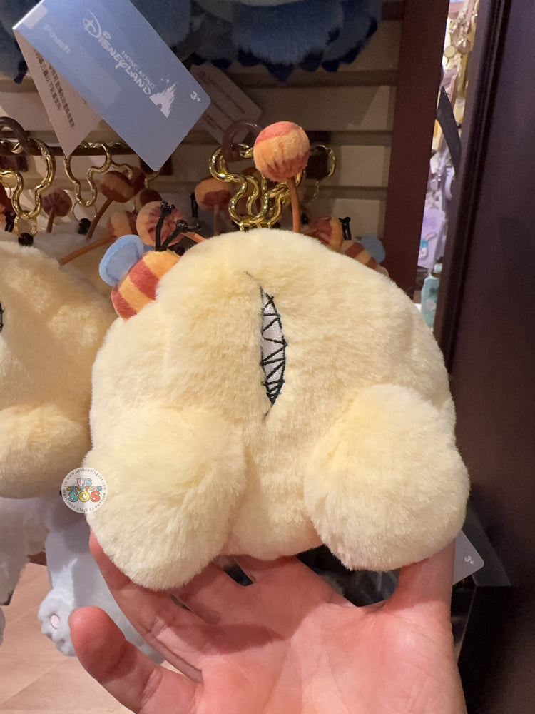 HKDL - Winnie the Pooh "Back" Plushy Card Holder with Retractable Reel & Keychain