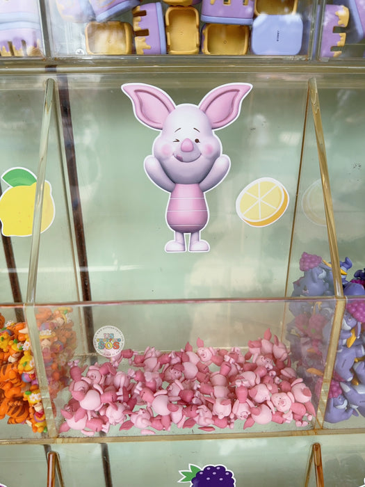 HKDL - Winnie the Pooh Lemon Honey Collection x Winnie the Pooh & Friends Collectible Mini-Figures Bottle