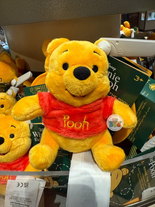 DLR/WDW - Winnie the Pooh - Pooh Shoulder Plush Toy