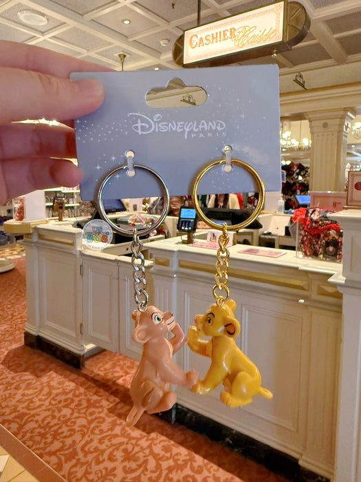 DLP - Lion King Simba & Nala Connecting Keychains Set