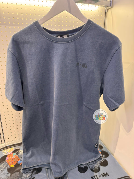 Universal Studios - BTS 🩷 Despicable Me 4 - Short Sleeve Crew Neck Blue Tee