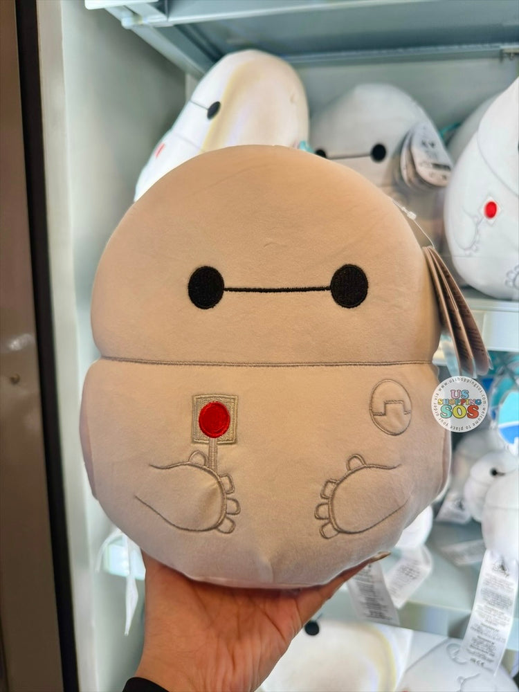 Baymax plushie alternatif dari Squishmallows - perbandingan ukuran