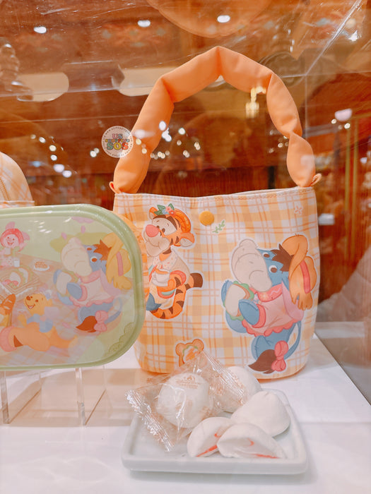 SHDL - 2026 Winnie the Pooh & Friends Spring Picnic Collection x Winnie the Pooh & Friends Snack and Bag Set