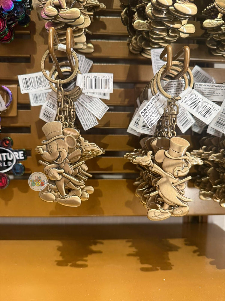 DLP - 2026 Disneyland Paris Disney Adventure World Mickey Mouse "Hollywood" Keychain