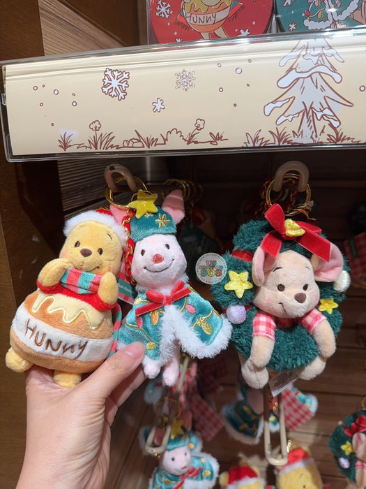HKDL - 2025 Winnie the Pooh & Friends Christmas x Piglet Plush Keychain