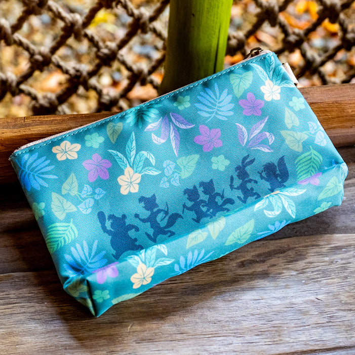 TDR - Fantasy Springs "Peter Pan Never Land Adventure" Collection x Lost Childen Souvenior Carry On Zipper Pouch