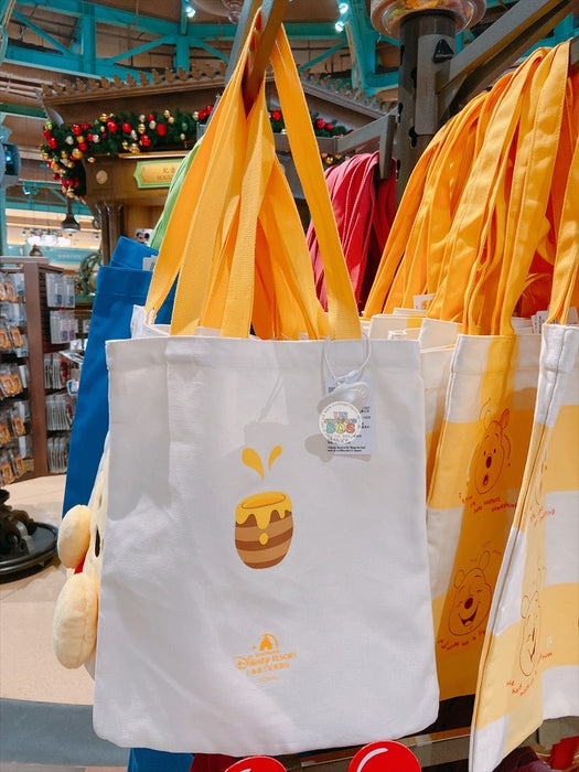 SHDL - Winnie the Pooh with "Plushy Hands" Tote Bag