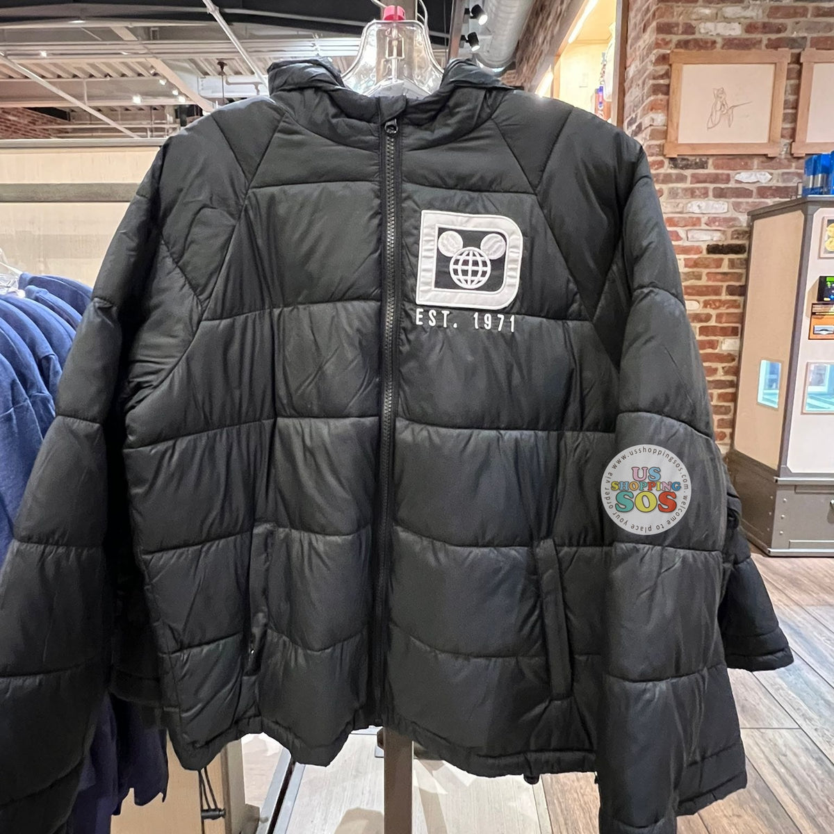 DLR/WDW - Park Logo Black Puffy Jacket (Adult) — USShoppingSOS