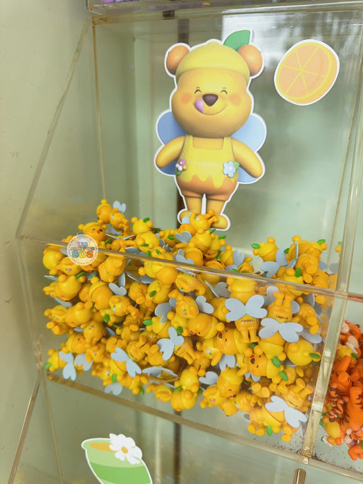 HKDL - Winnie the Pooh Lemon Honey Collection x Winnie the Pooh & Friends Collectible Mini-Figures Bottle