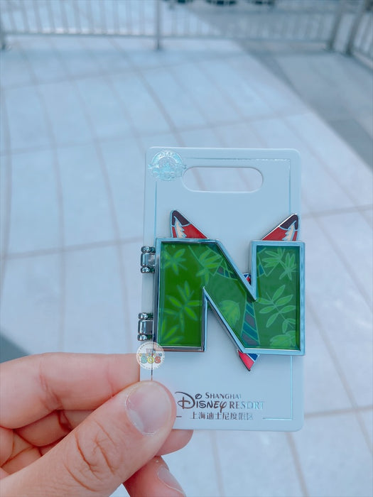 SHDL - Disney Character English Alphabet ‘N’ Nick Wilde Pin