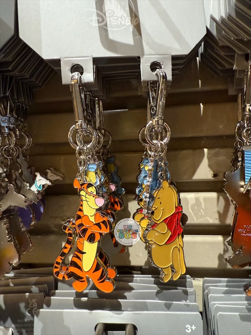 DLR/WDW - Winnie the Pooh & Tigger Matching Keychain Set of 2