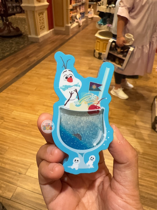 HKDL -  2026 World of Frozen Collection x Olaf & Snowgies with ‘Moving Glitter’ Magnet