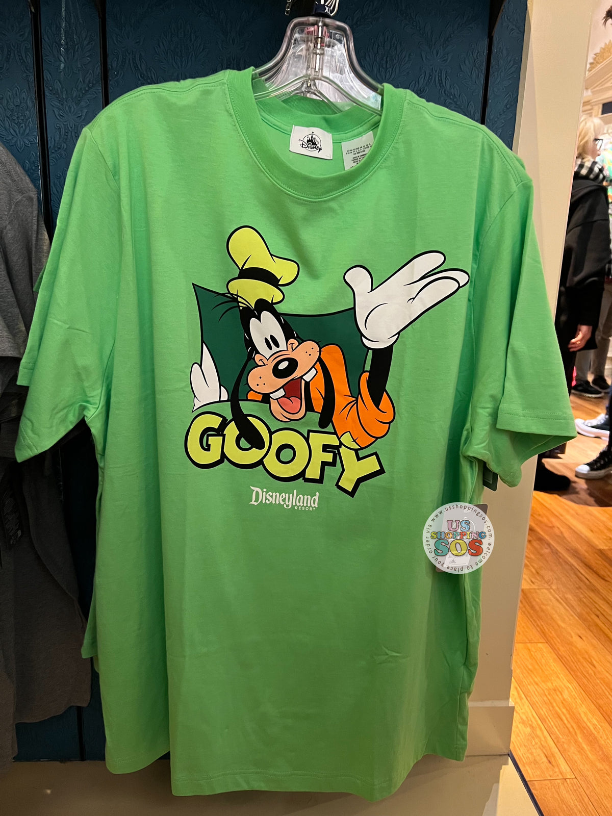 DLR Classic Mickey Friends Goofy Disneyland Resort Neon Green Graphic T shirt Adult