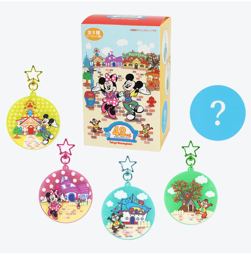 TDR - 2026 Tokyo Disneyland 43rd Anniversary Collection x Mickey Mouse & Friends Mystery Keychain Whole Box (Contains 5 Blinds Bags with no repetitions) (Release Date: Apr 15, 2026)