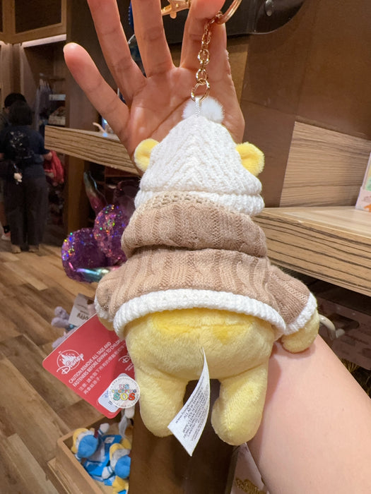 HKDL - 2026 Winnie the Pooh Winter Woolies x Winnie the Pooh Plush Keychain
