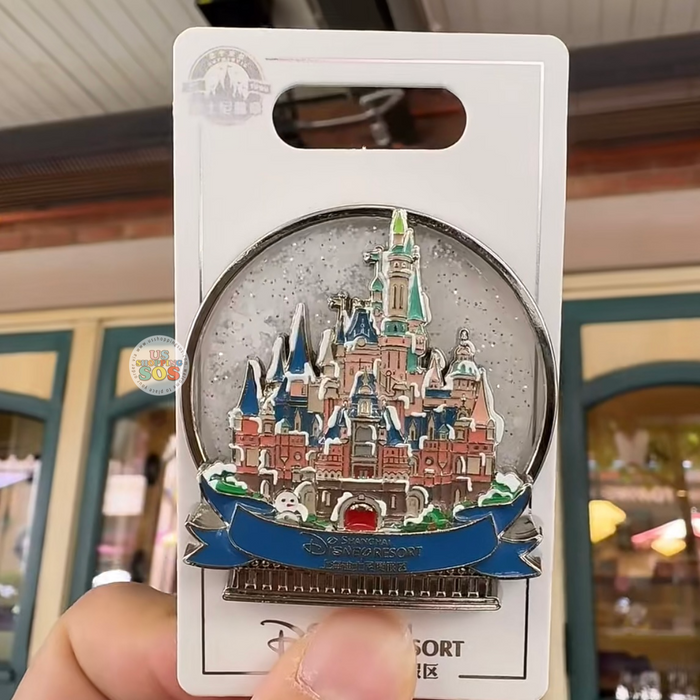 SHDL - Four Seasons of Enchanted Storybook Castle ‘Winter’ Pin Badge
