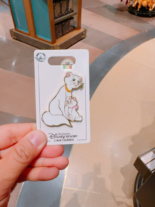 SHDL - Disney Mothers Pin x The Aristocats Duchess & Marie