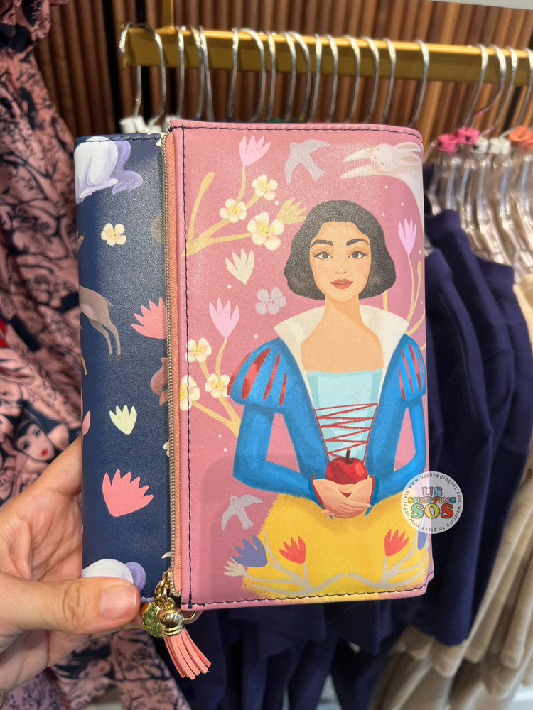 DLR - Snow White 2025 - Snow White & Evil Queen Notebook & Pen