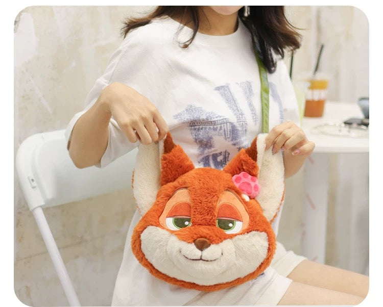 China Exclusive- Zootopia Officer Clawhauser Sycee Big Face Plushy Shoulder Bag