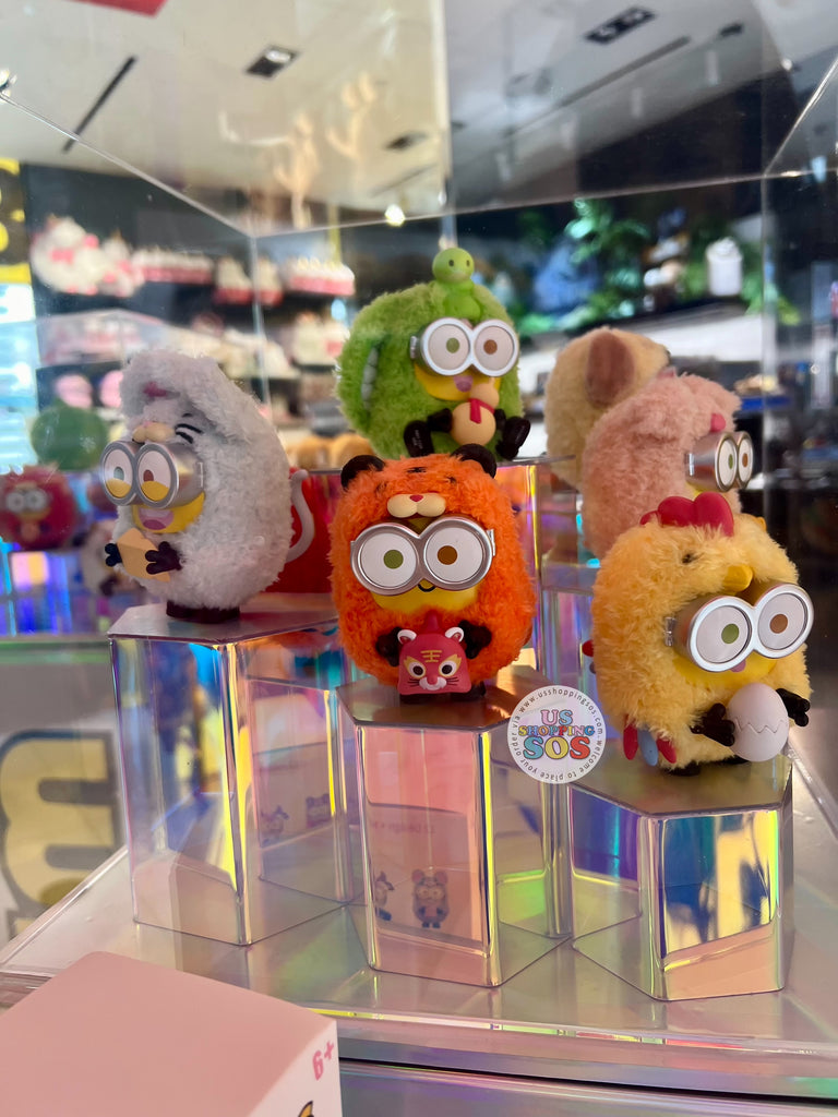 Universal Studios - Despicable Me Minions - Zodiac Mystery Blind