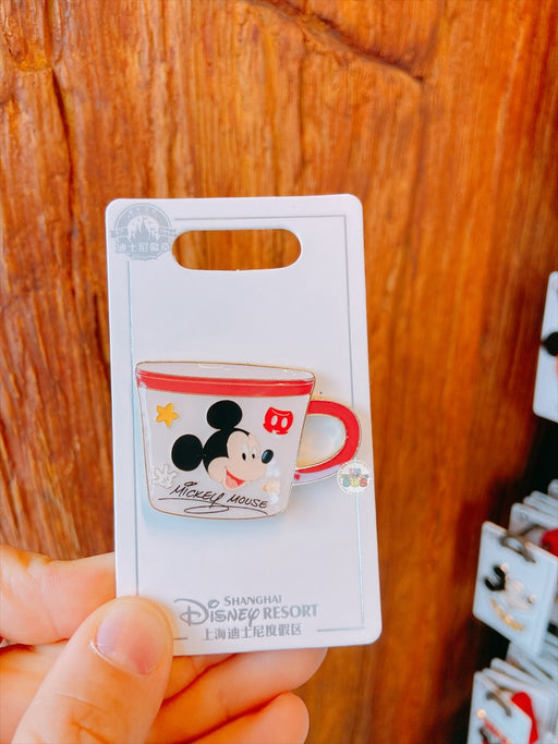 SHDL - Mickey & Friends Mug Shaped Pin x Mickey Mouse