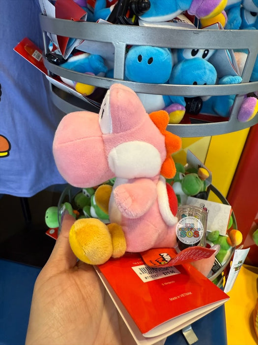 Universal Studios - Super Nintendo World - Yoshi Shoulder Plush