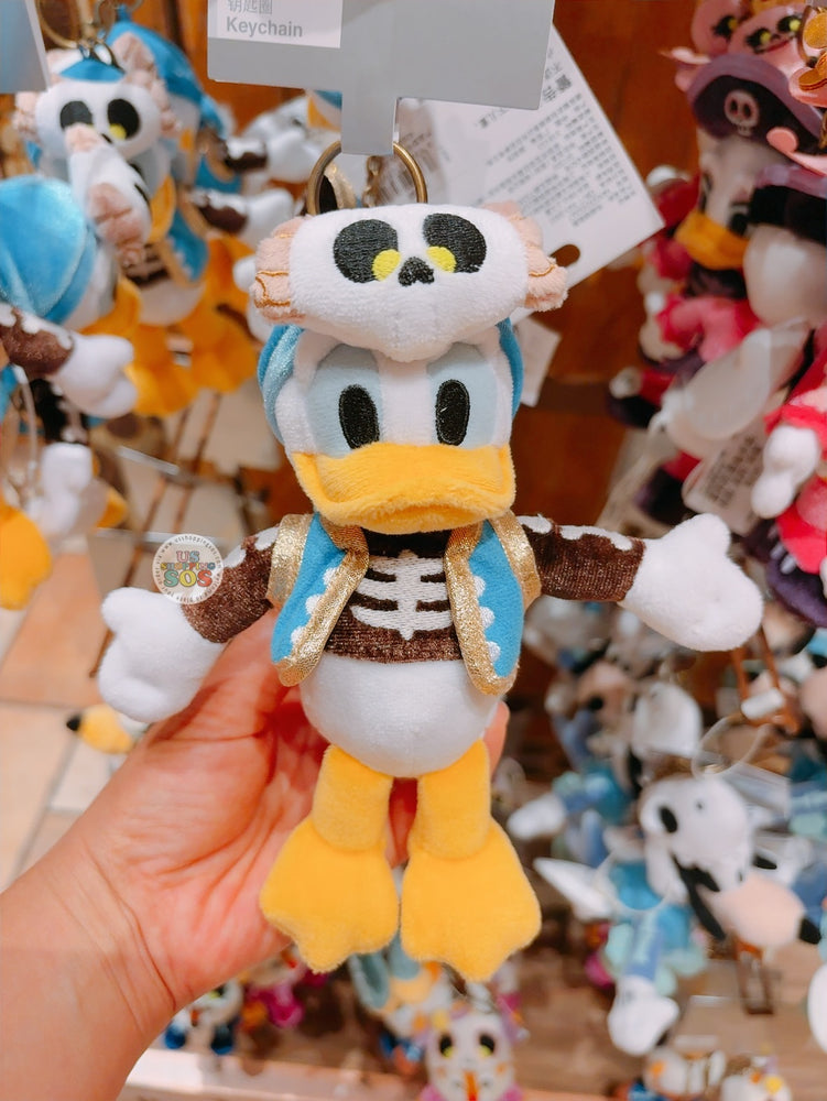 SHDL - Mickey and Friends Sunken Treasure Collection x Donald Duck Plush Keychain