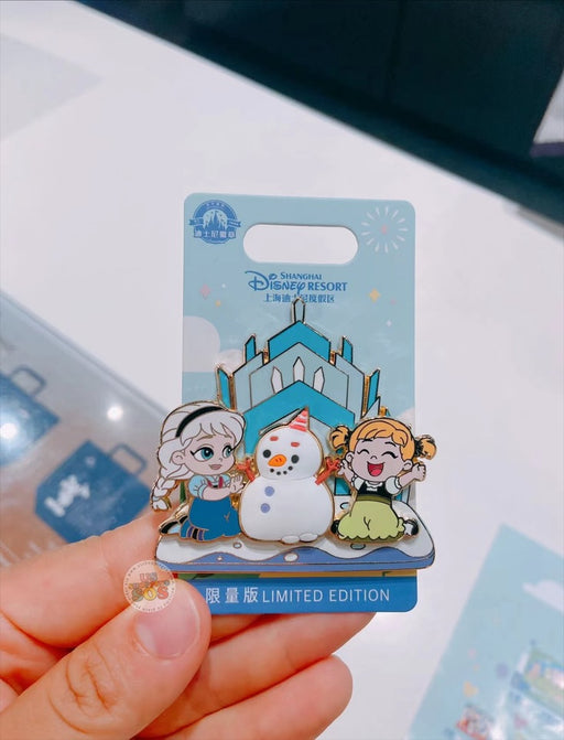 SHDL - Pin Trading Fun Day 2024 x Elsa & Anna ‘Do you want to Build a Snowman’ Limited Edition 500 Pin