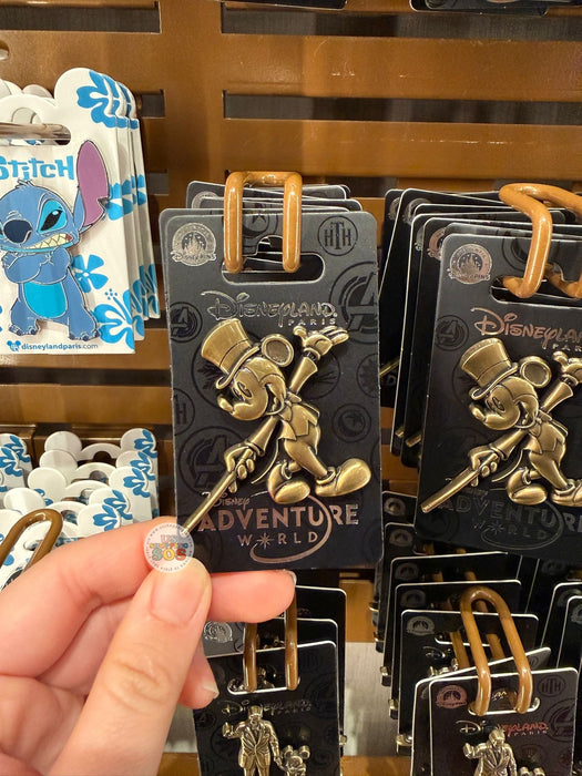 DLP - 2026 Disneyland Paris Disney Adventure World Mickey Mouse "Hollywood" Pin Badge