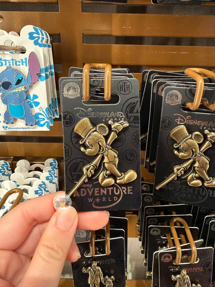 DLP - 2026 Disneyland Paris Disney Adventure World Mickey Mouse "Hollywood" Pin Badge