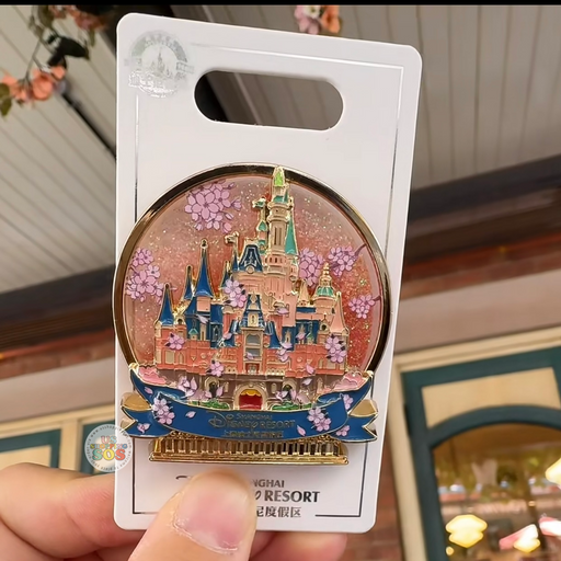 SHDL - Four Seasons of Enchanted Storybook Castle ‘Spring’ Pin Badge