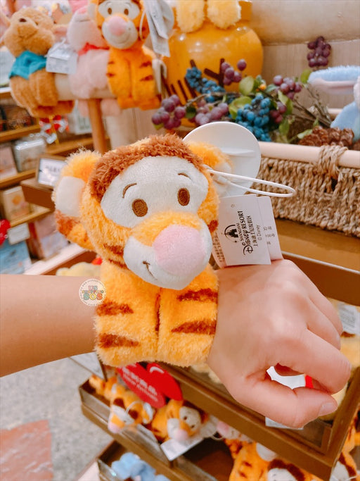 SHDL - Plush Bracelet x Winnie the Pooh & Friends - Tigger