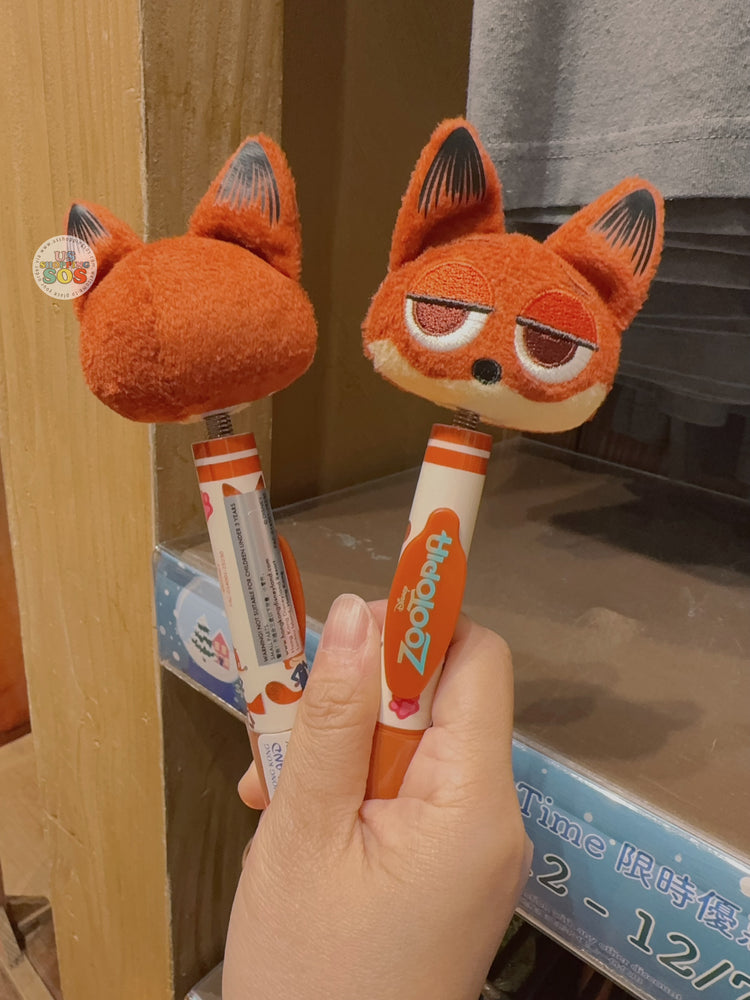 HKDL - Zootopia 2 x Nick Wilde "Shaking Head" Plushy Pen
