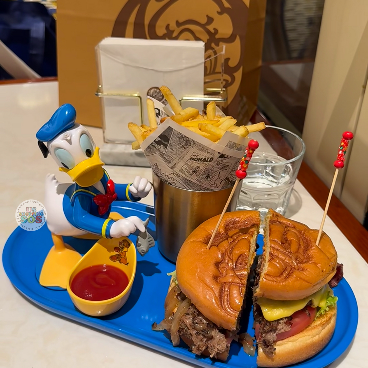 リール Donald Duck SHDL - Donald's Dine n Delights Donald Duck Fishing Plate with
