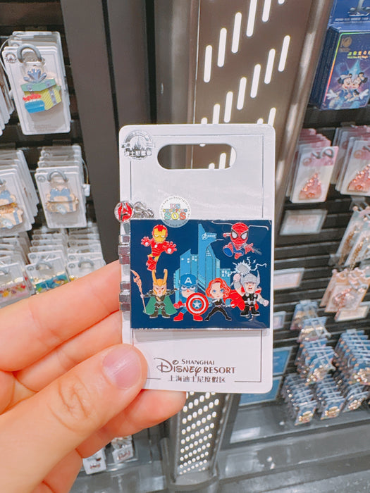 SHDL - 2026 Marvel x Signatures ‘Flip Open’ Pin Badge