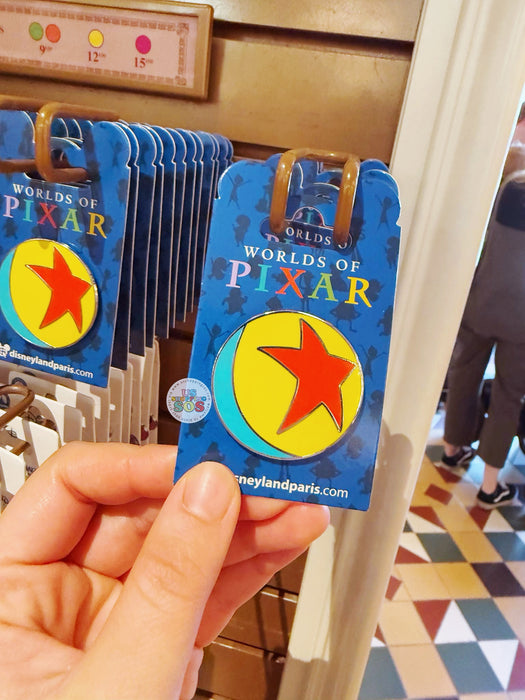 DLP - World of Pixar x Luxo Ball Pin