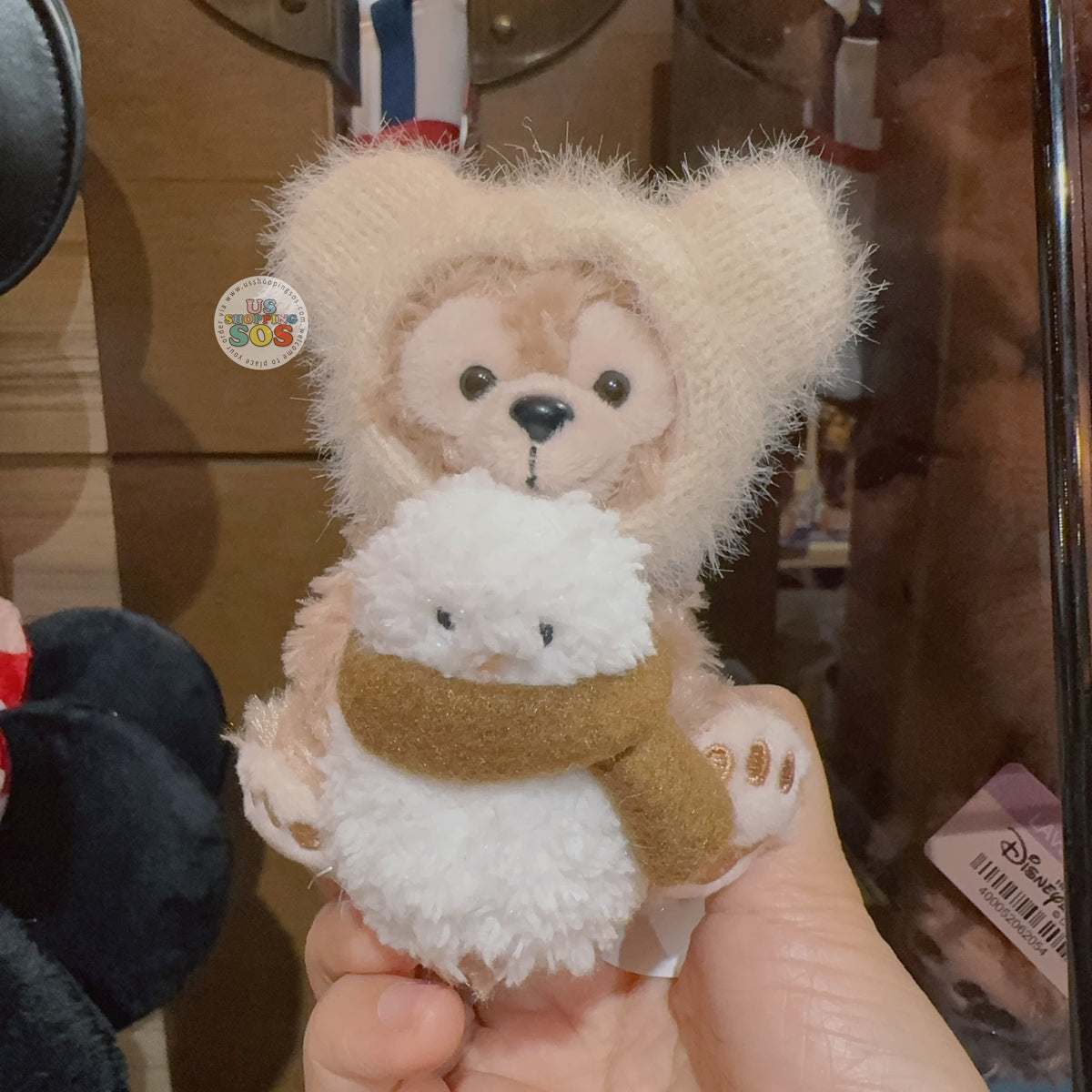 FD2EE00D-96F3-4927-B272-