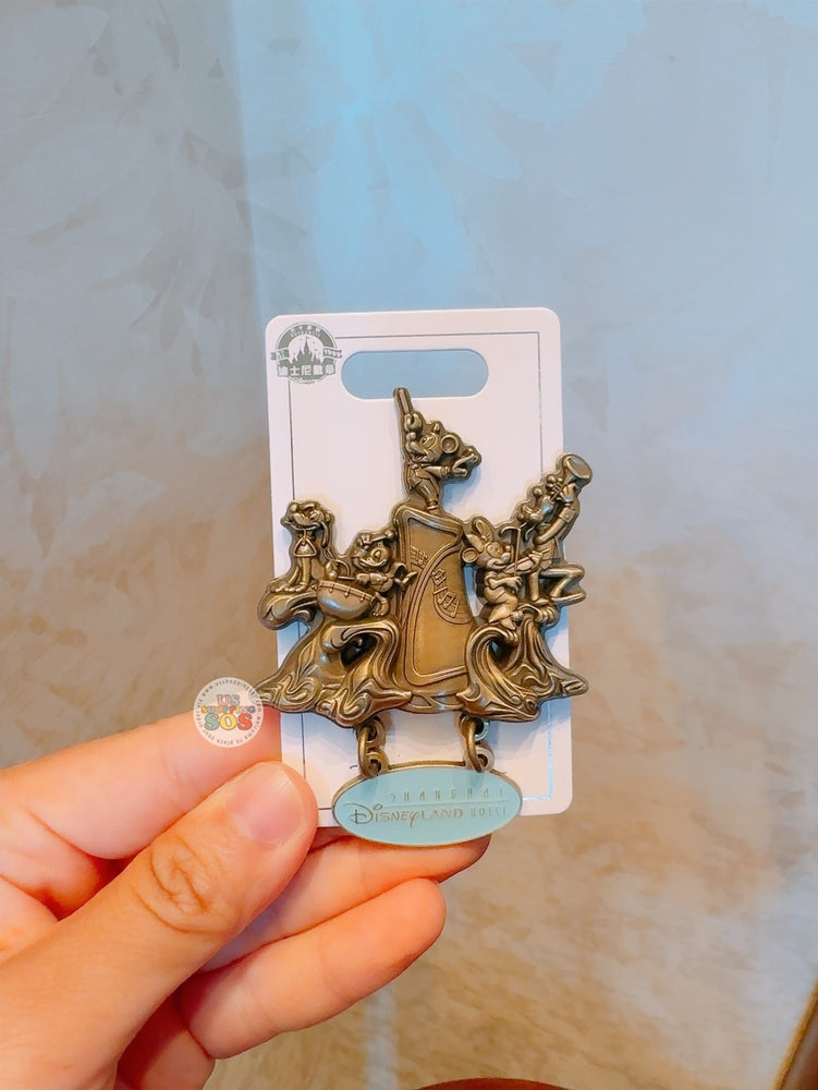 SHDL - Shanghai Disneyland Hotel x Mickey & Friends "Figure Statue" Pin Badge