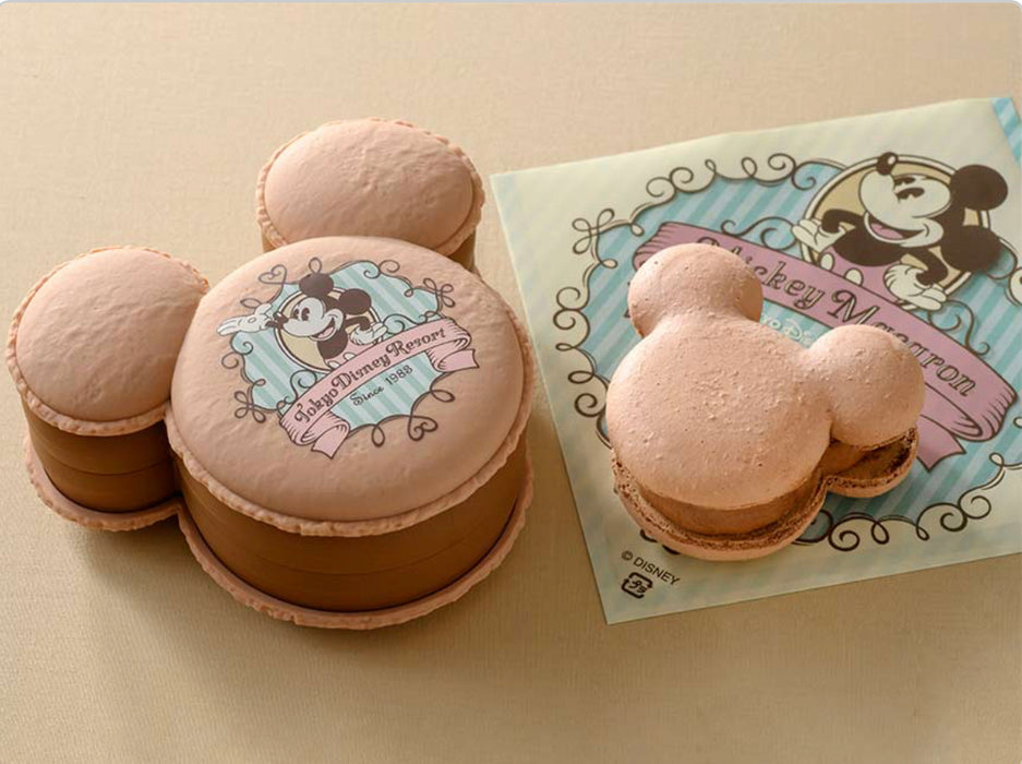 TDR - Mickey Mouse Macaroon Shaped Souvenior Case (Release Date: April 1)