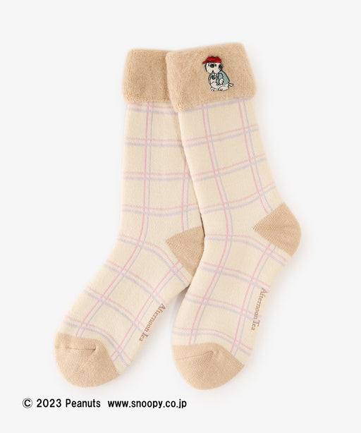 Japan Exclusive - Afternoon Tea x PEANUTS TARTAN x Snoopy Brushed Lining Embroidery Socks (Color: Beige)
