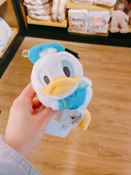 SHDL - Laying Donald Duck Shoulder Plush Toy (with Magnets on Hands)