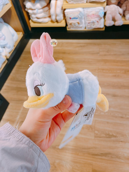 SHDL - Laying Daisy Duck Shoulder Plush Toy (with Magnets on Hands)