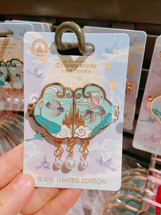 SHDL - 2023 Mid-Autumn Mickey & Friends Collection - Mickey & Minnie Pin (Limited Edition)
