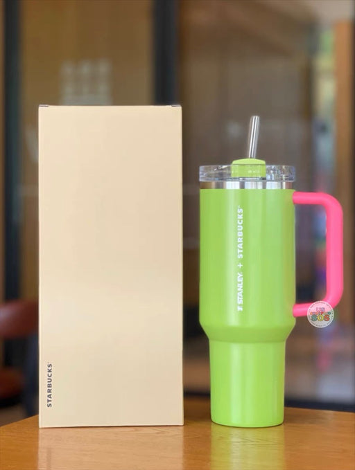 Starbucks China - 40 oz. Stanley Quencher Tumbler (Color: Avocade Green)